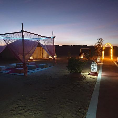 Desert Romantic Camp Merzouga Exteriör bild