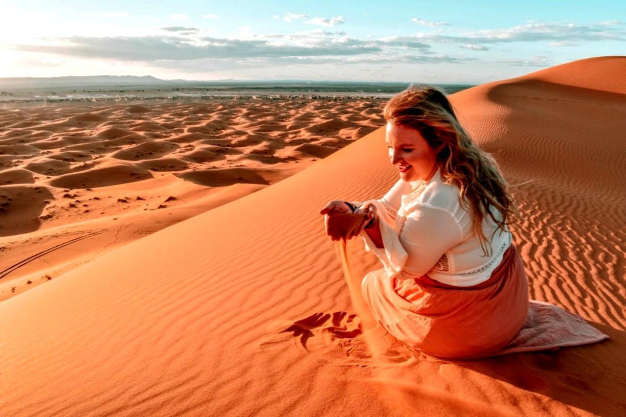 Desert Romantic Camp Merzouga Exteriör bild