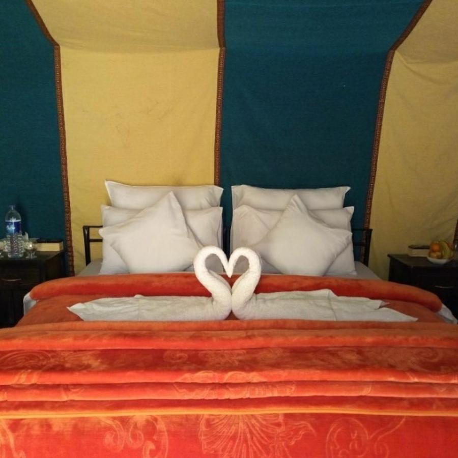Desert Romantic Camp Merzouga Exteriör bild