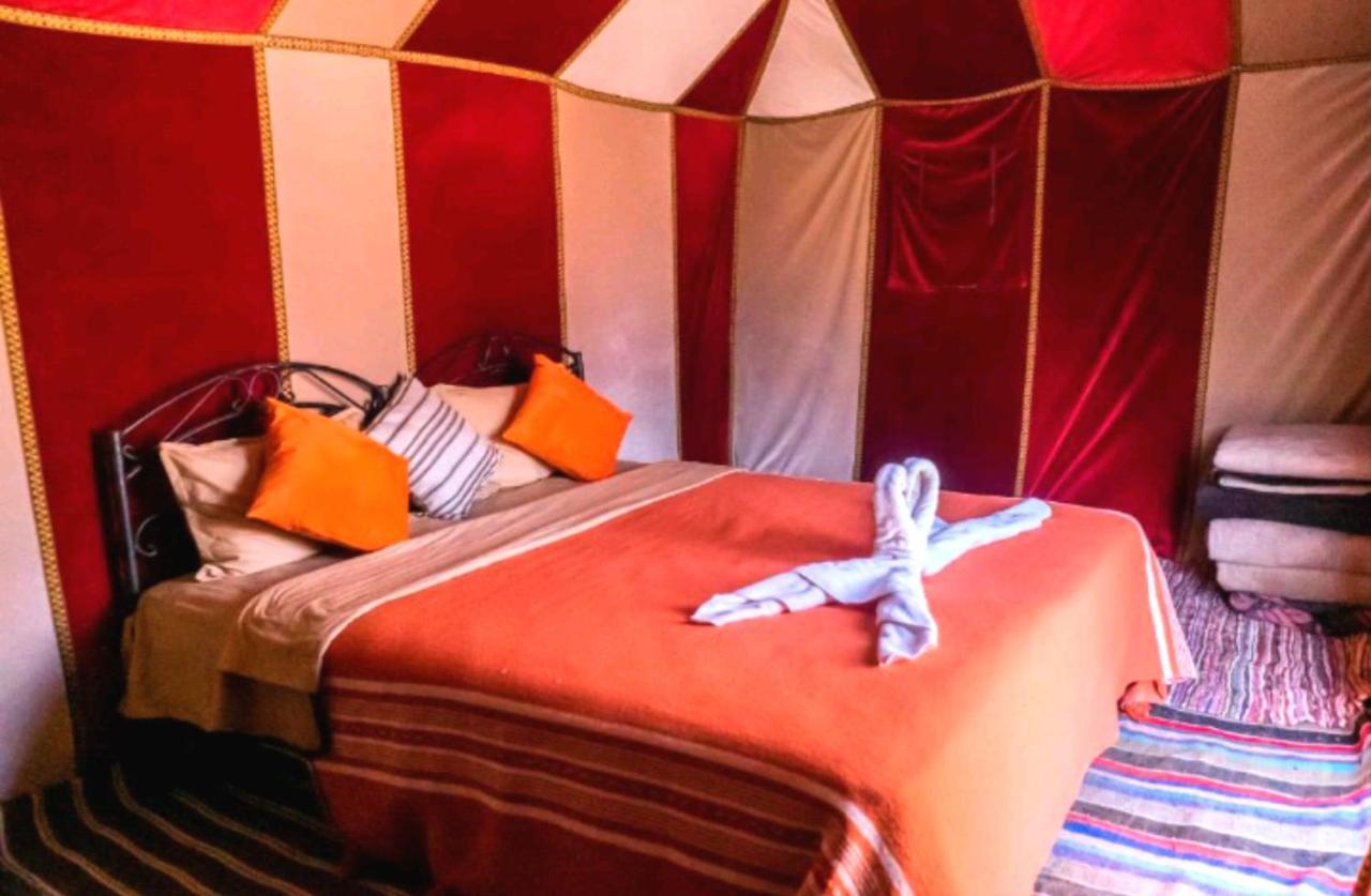 Desert Romantic Camp Merzouga Exteriör bild