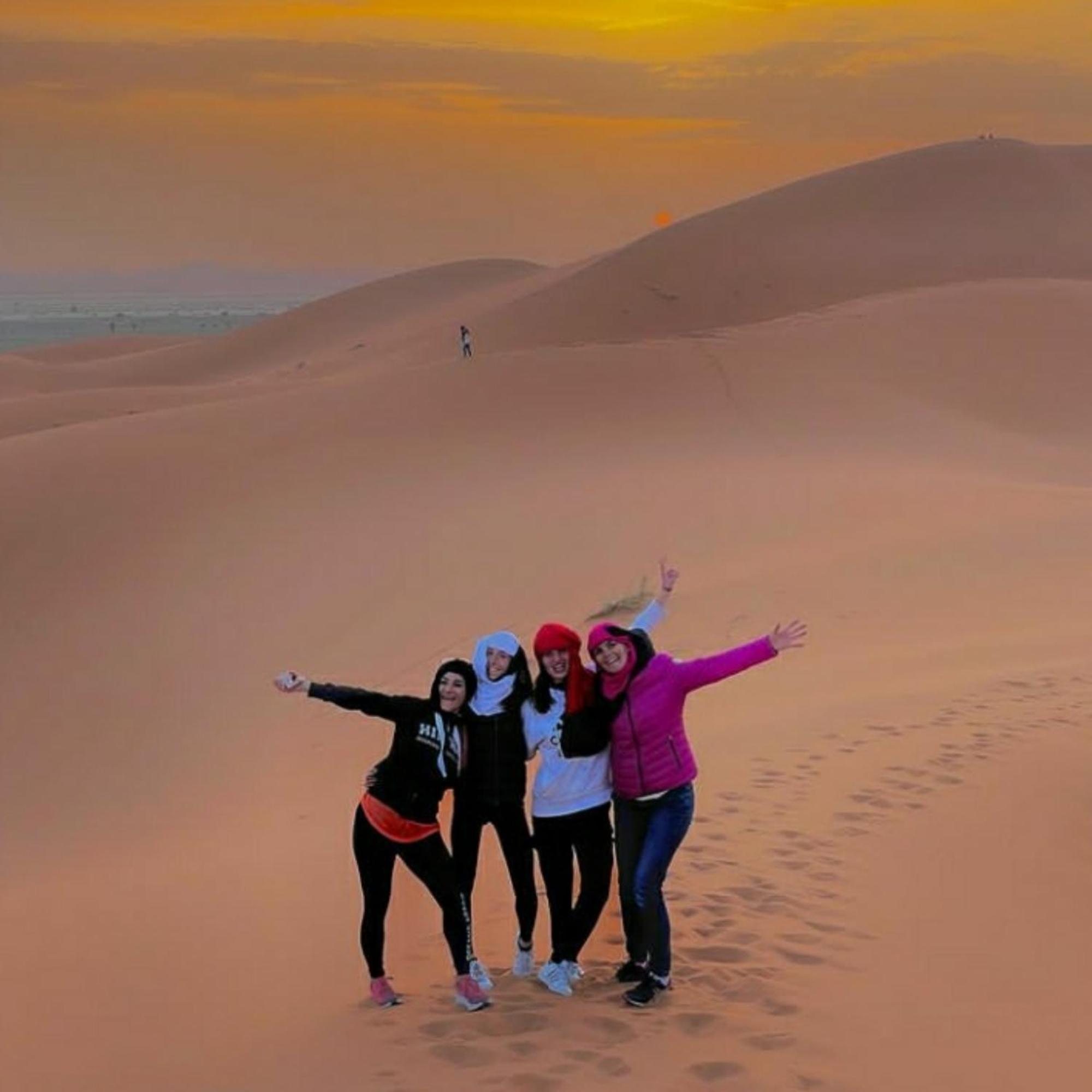 Desert Romantic Camp Merzouga Exteriör bild