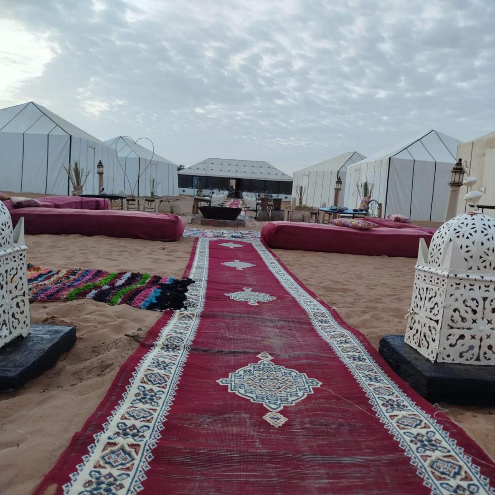 Desert Romantic Camp Merzouga Exteriör bild
