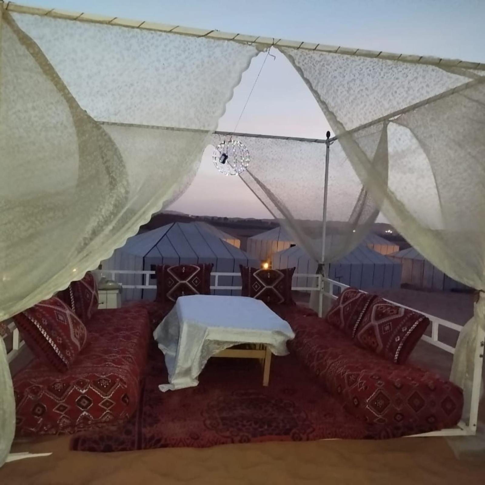 Desert Romantic Camp Merzouga Exteriör bild